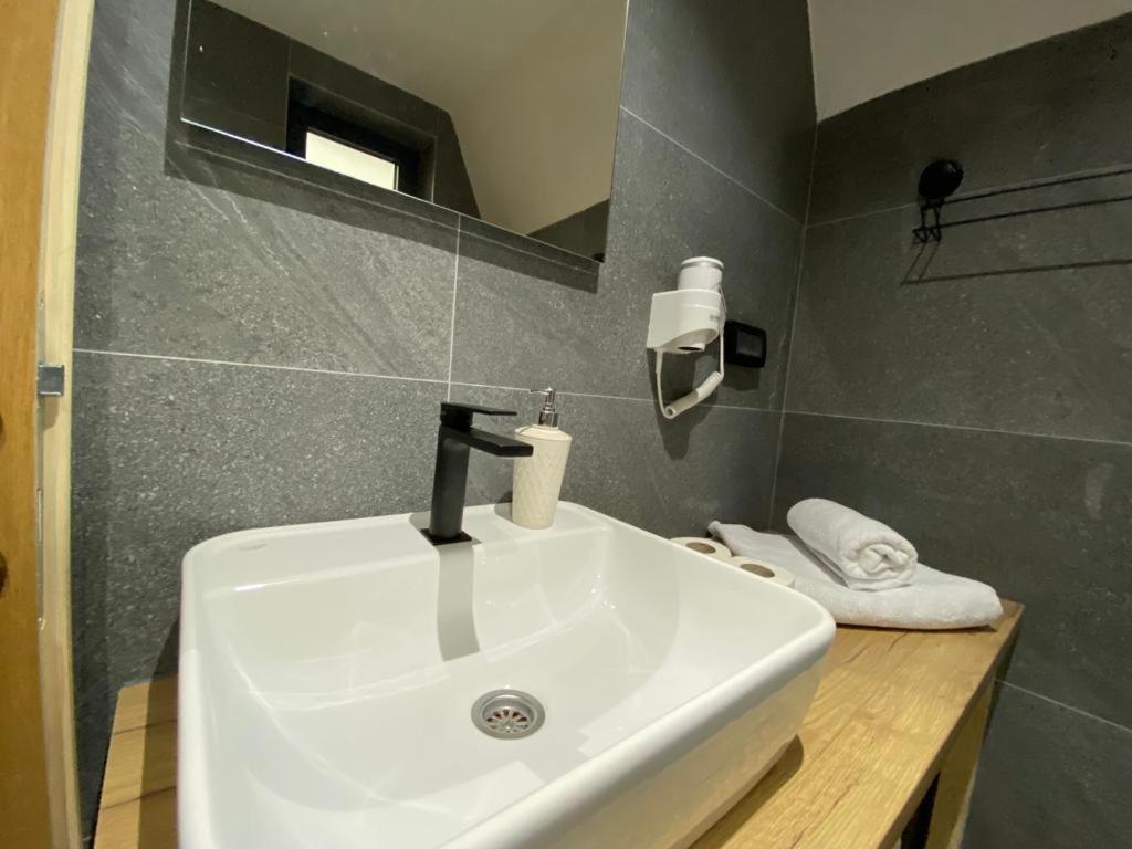 Dandelion House Villa Zabljak  Ngoại thất bức ảnh